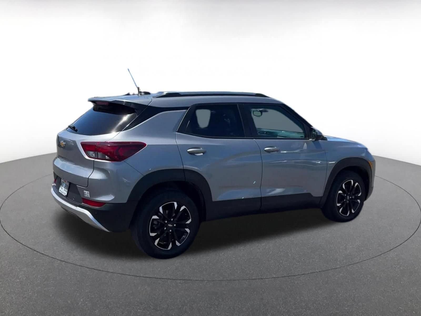 Thumbnail: 2023 Chevrolet TrailBlazer - 13