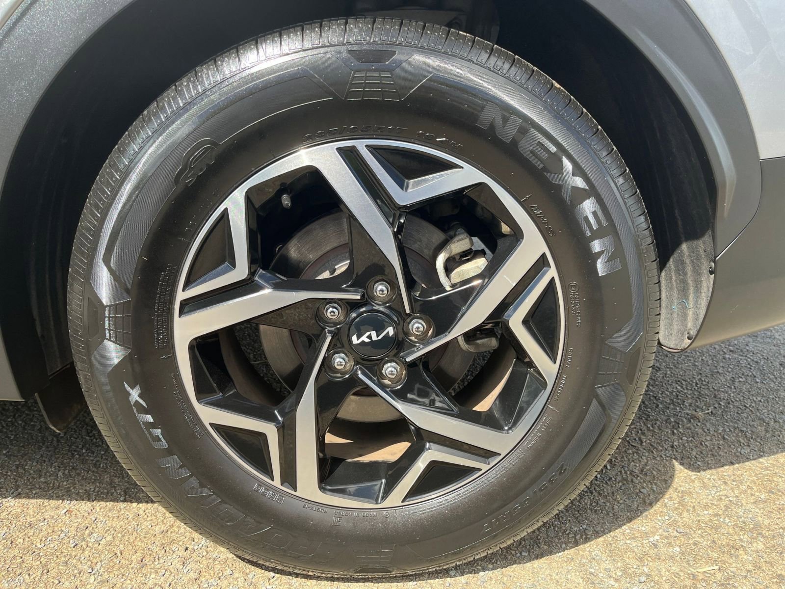 Thumbnail: 2023 Kia Sportage - 29