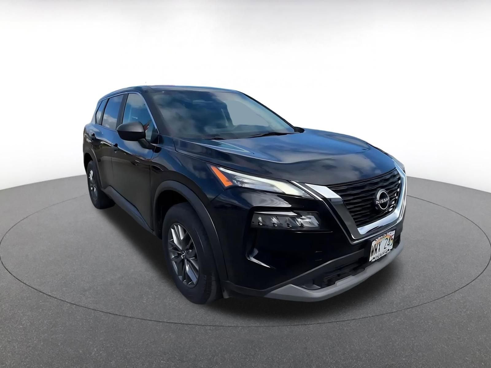 Thumbnail: 2023 Nissan Rogue - 3