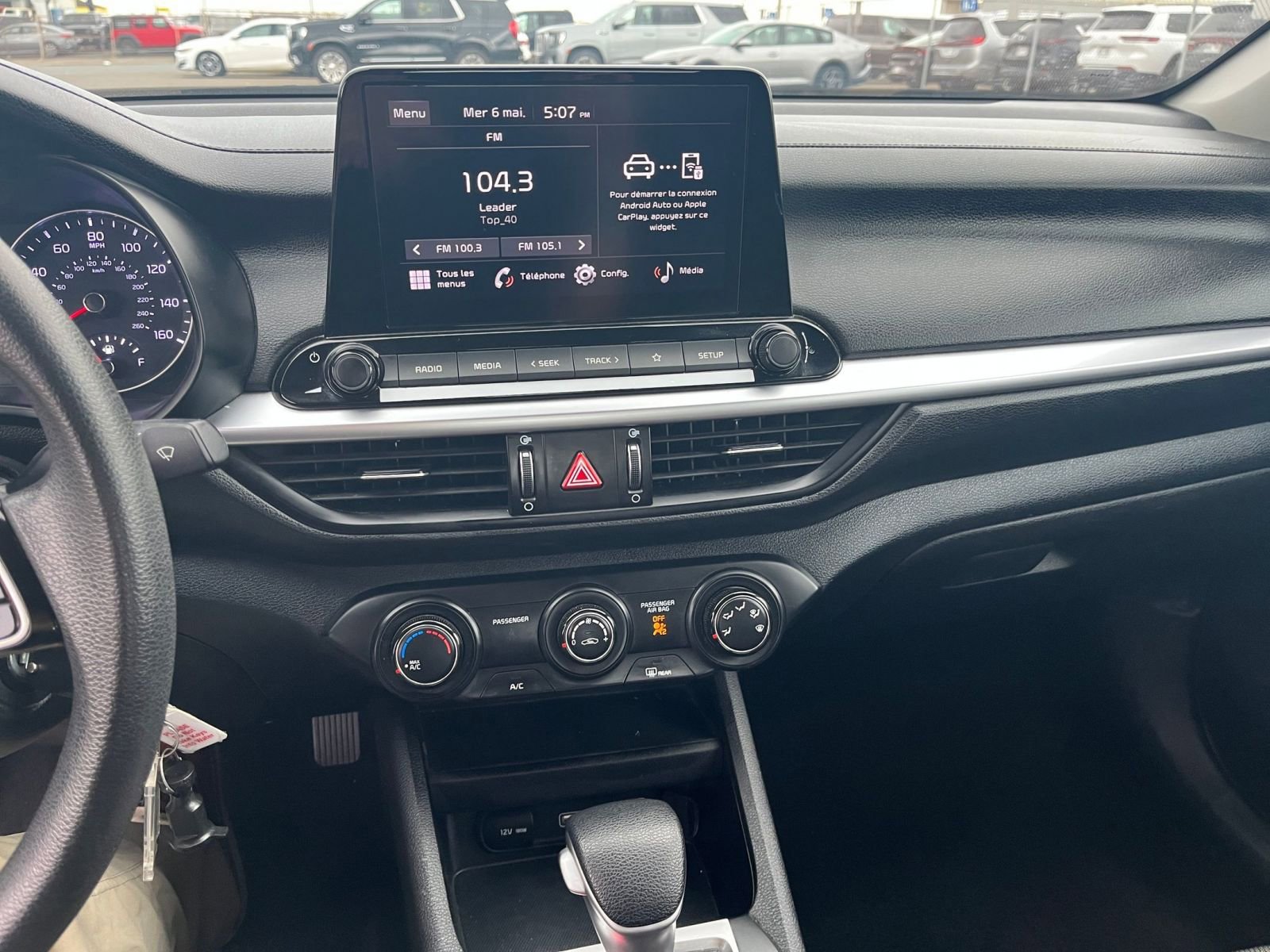Thumbnail: 2024 Kia Forte - 17