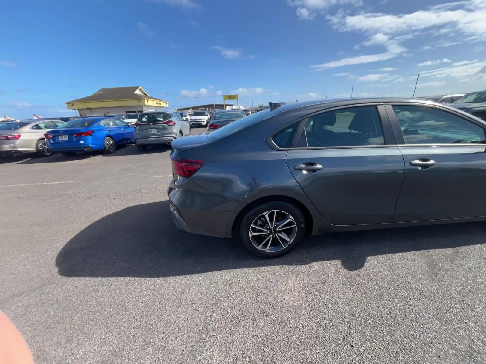 Thumbnail: 2024 Kia Forte - 16