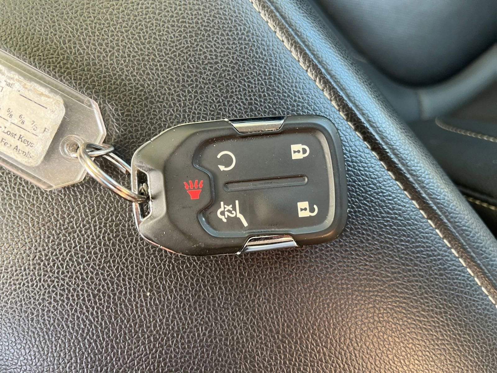 Thumbnail: 2023 GMC Acadia - 28