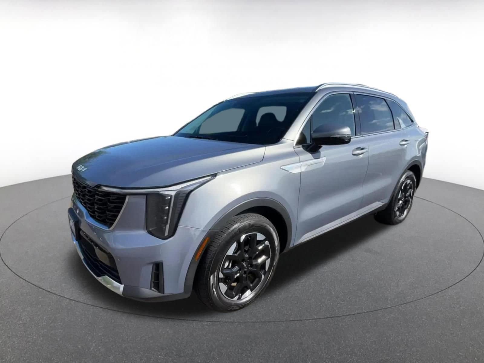 Thumbnail: 2024 Kia Sorento - 8