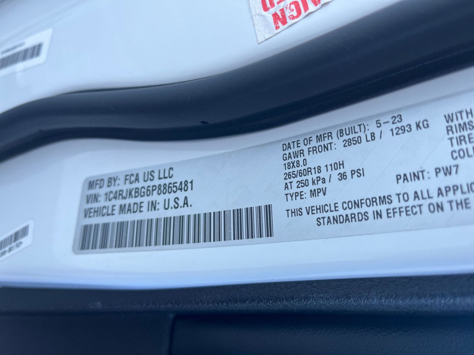 Thumbnail: 2023 Jeep Grand Cherokee - 30