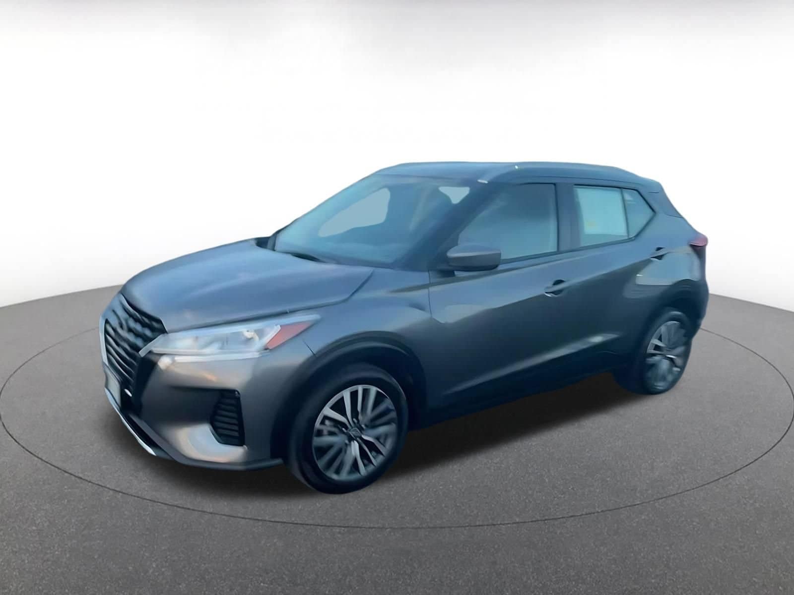 Thumbnail: 2024 Nissan Kicks - 7