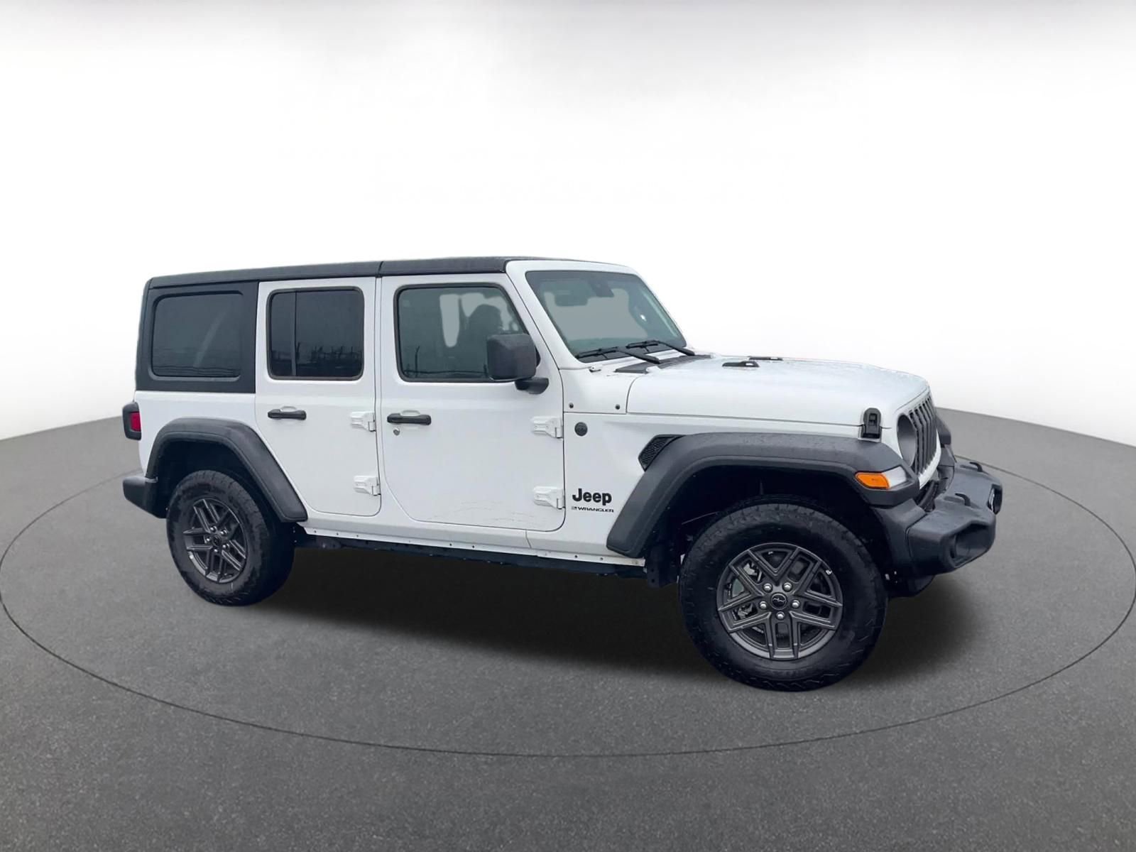 Thumbnail: 2025 Jeep Wrangler - 2