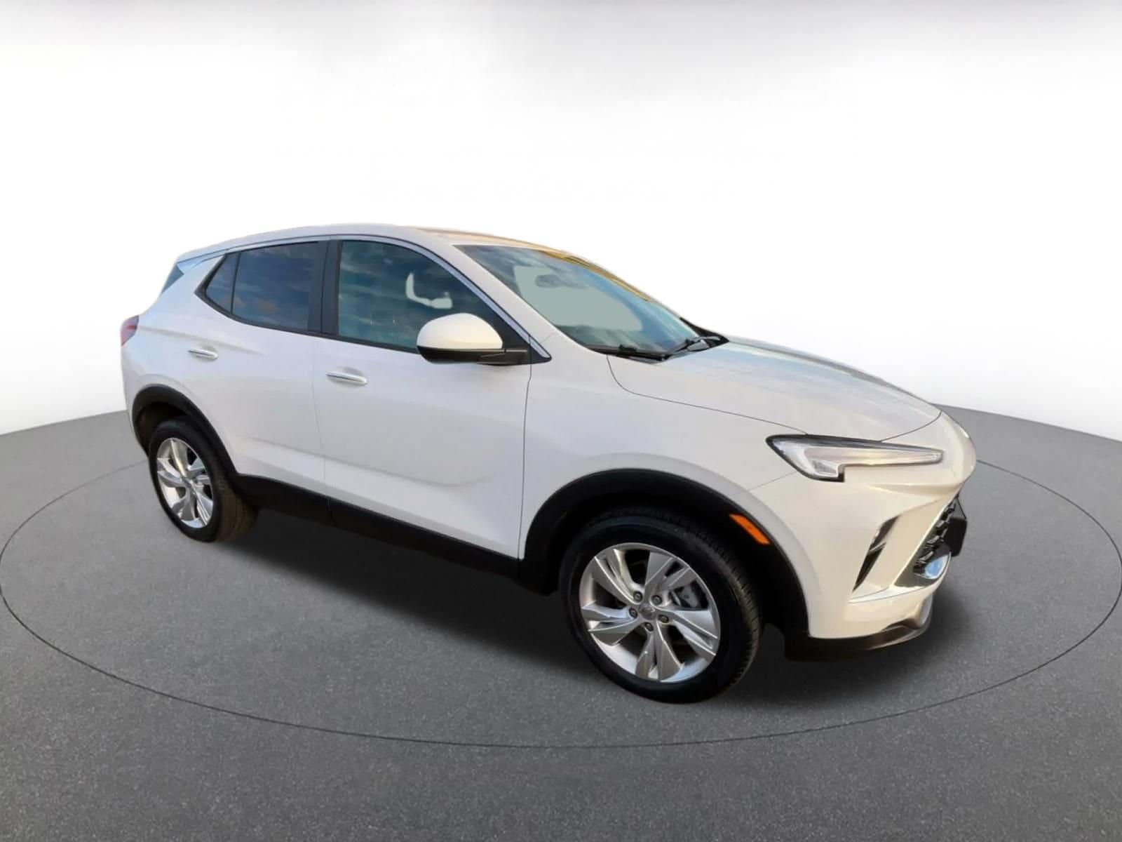 Thumbnail: 2025 Buick Encore GX - 2