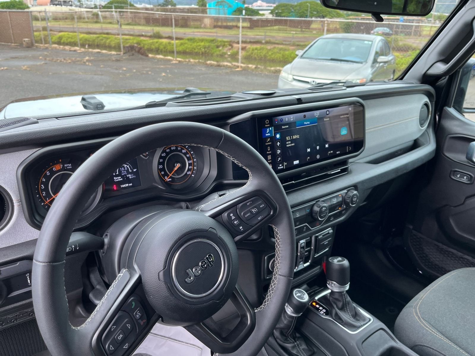 Thumbnail: 2025 Jeep Wrangler - 28