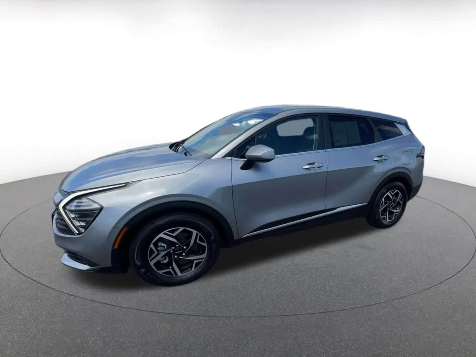 Thumbnail: 2025 Kia Sportage - 6