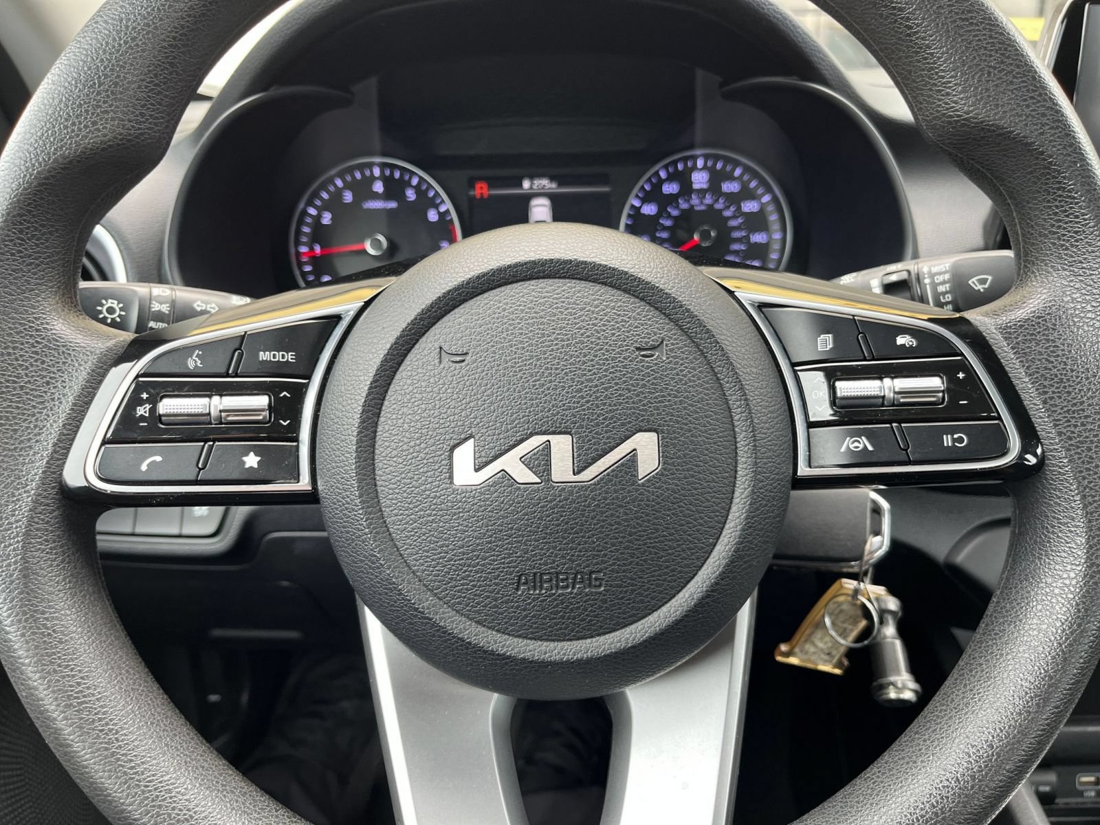 Thumbnail: 2024 Kia Forte - 24