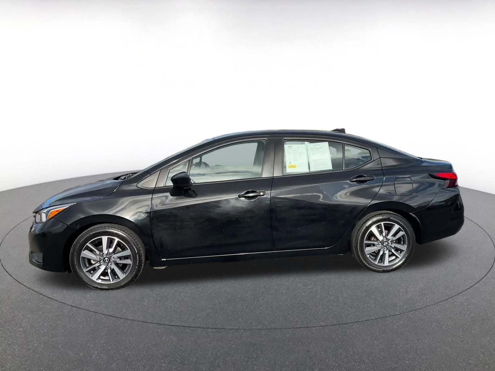 Thumbnail: 2023 Nissan Versa - 9