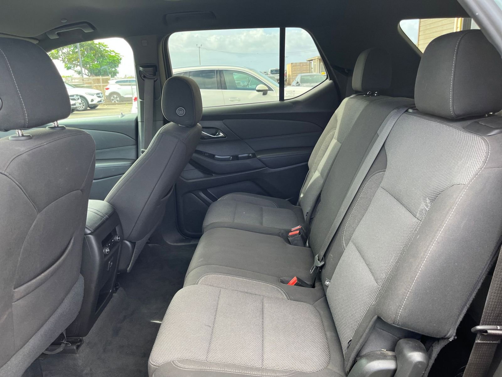 Thumbnail: 2023 Chevrolet Traverse - 24