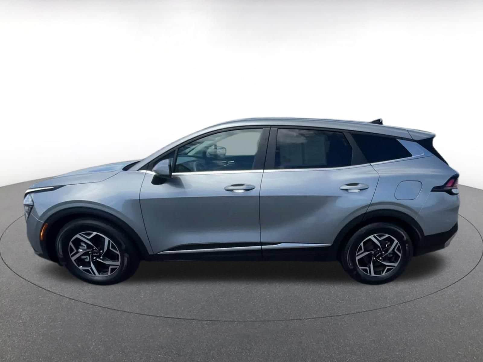 Thumbnail: 2025 Kia Sportage - 7