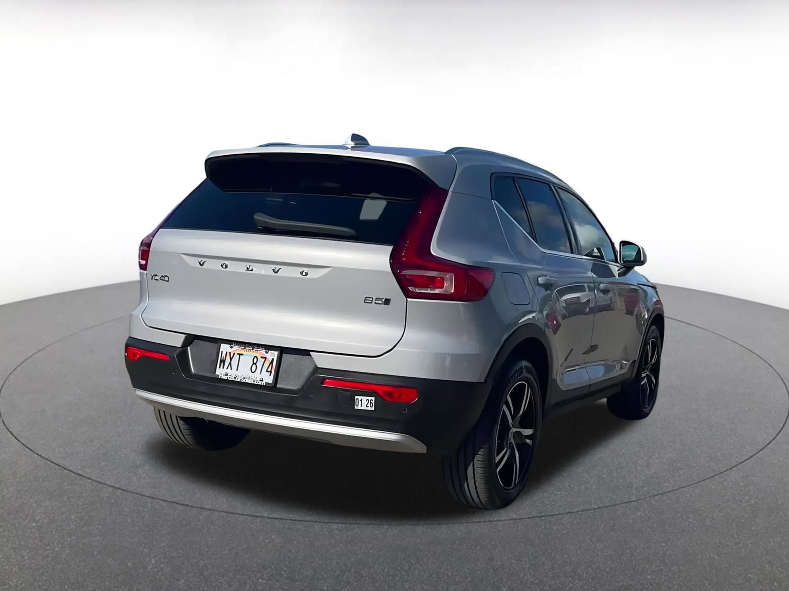 Thumbnail: 2024 Volvo XC40 - 12