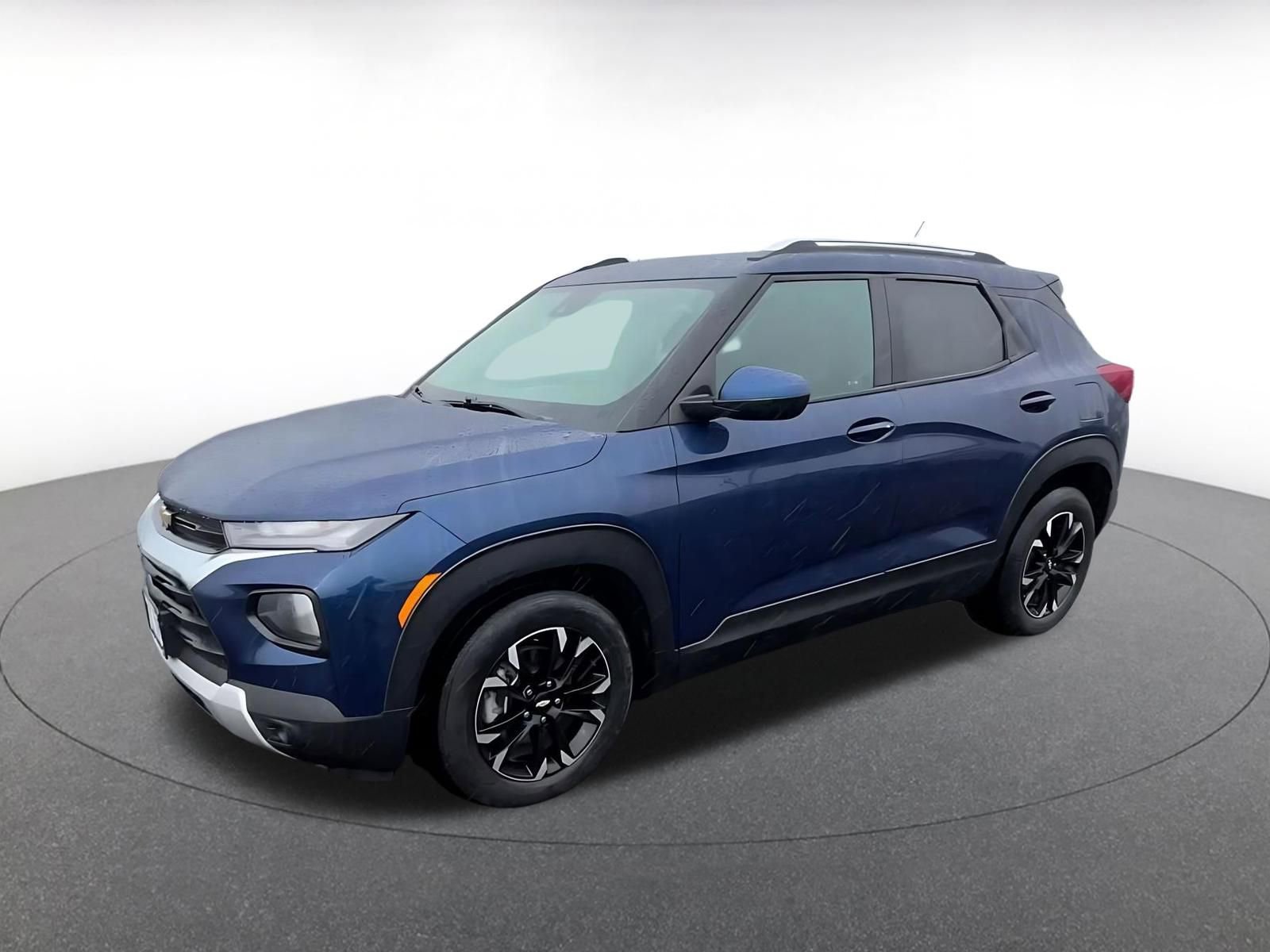 Thumbnail: 2023 Chevrolet TrailBlazer - 8