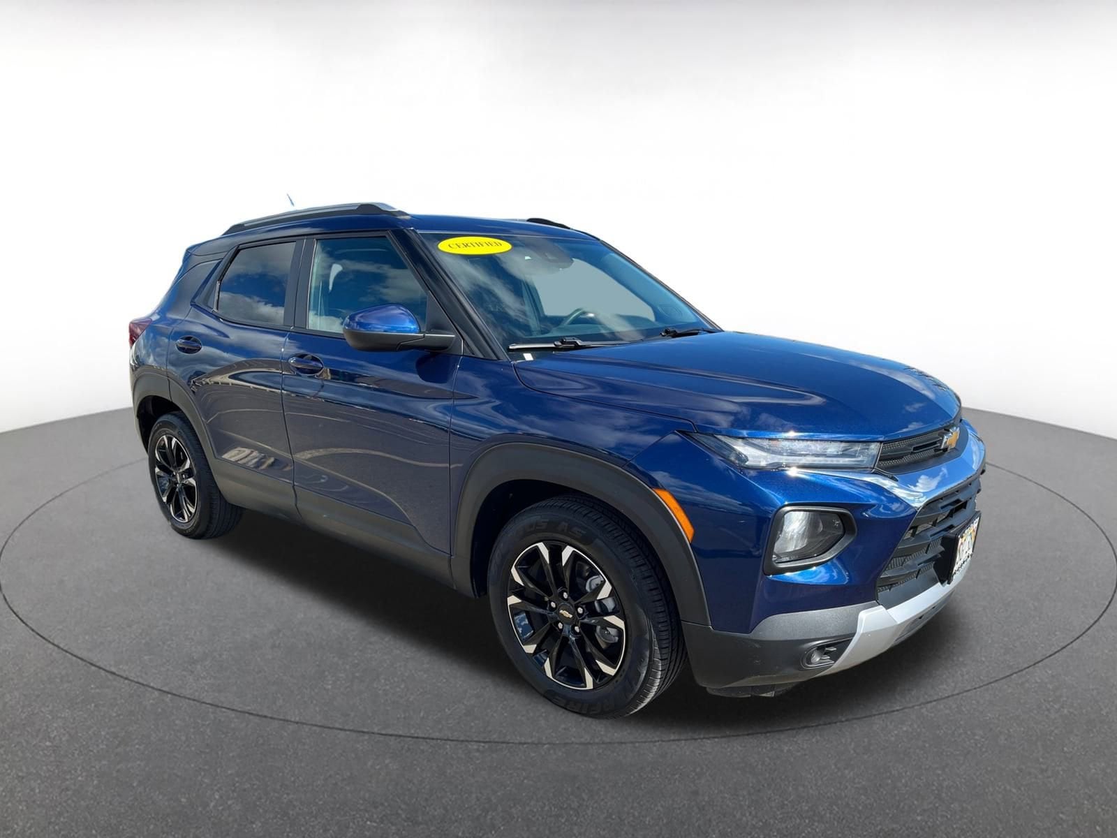 Thumbnail: 2023 Chevrolet TrailBlazer - 1