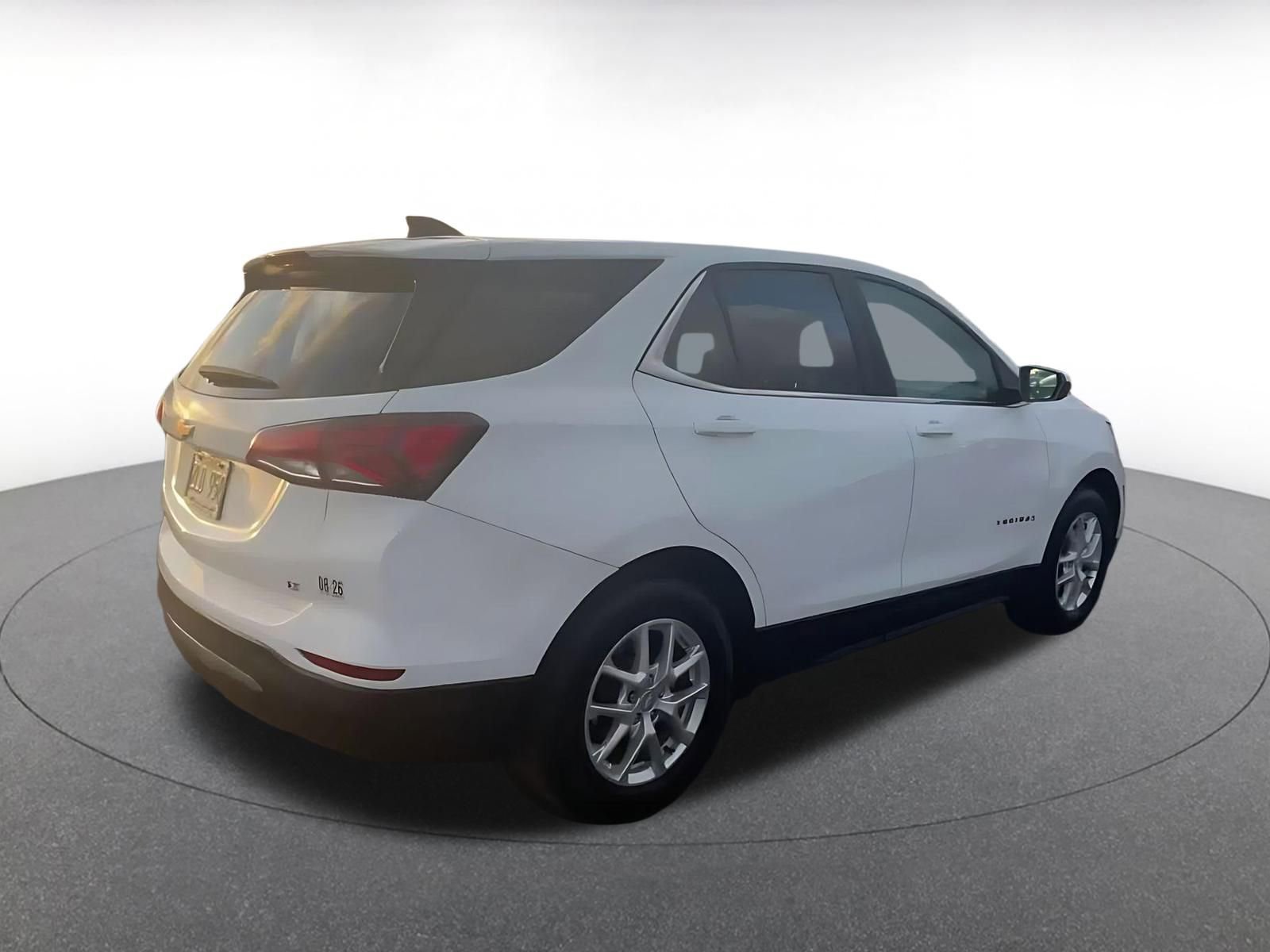 Thumbnail: 2023 Chevrolet Equinox - 15