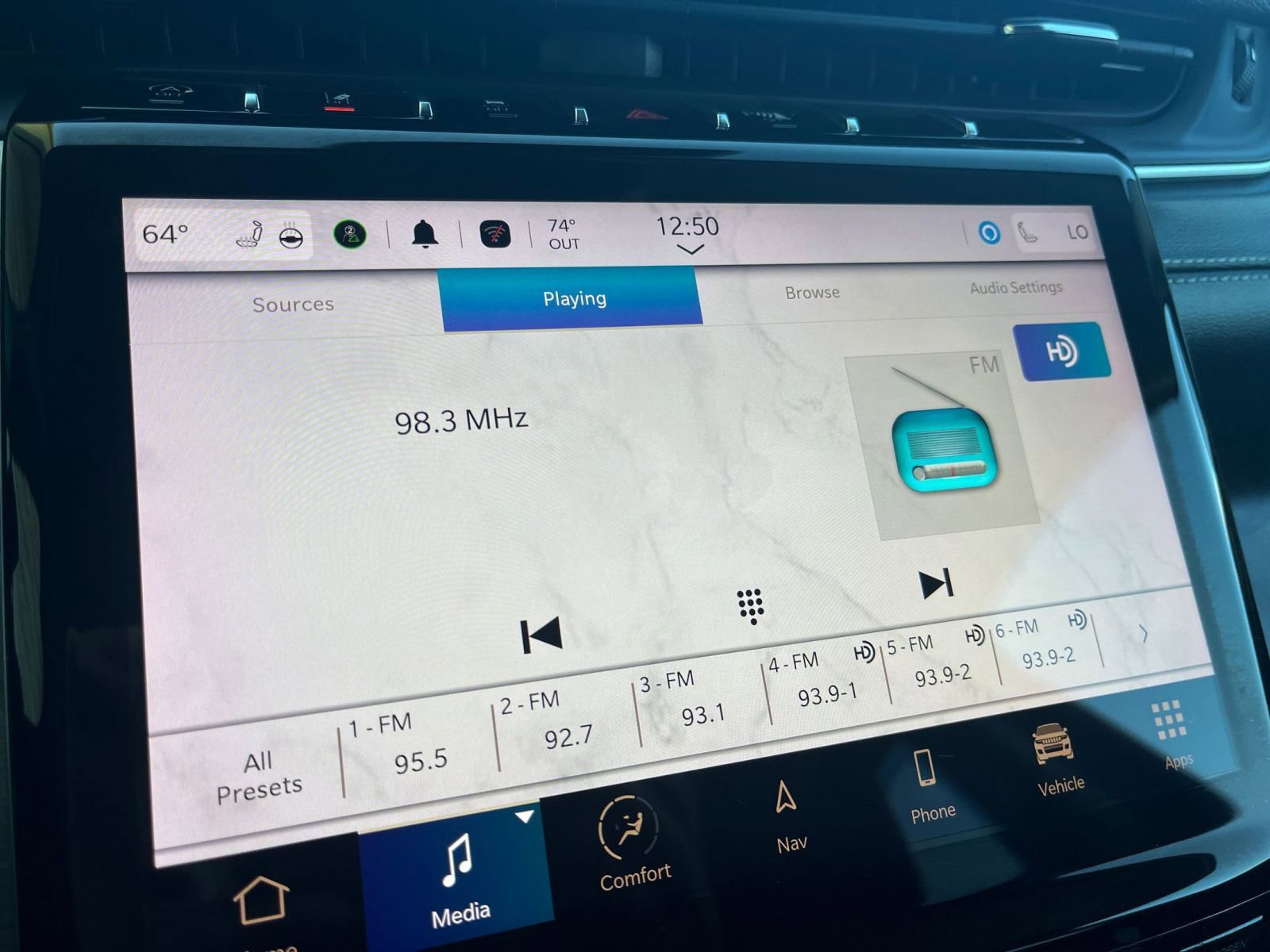 Thumbnail: 2023 Jeep Grand Cherokee - 21