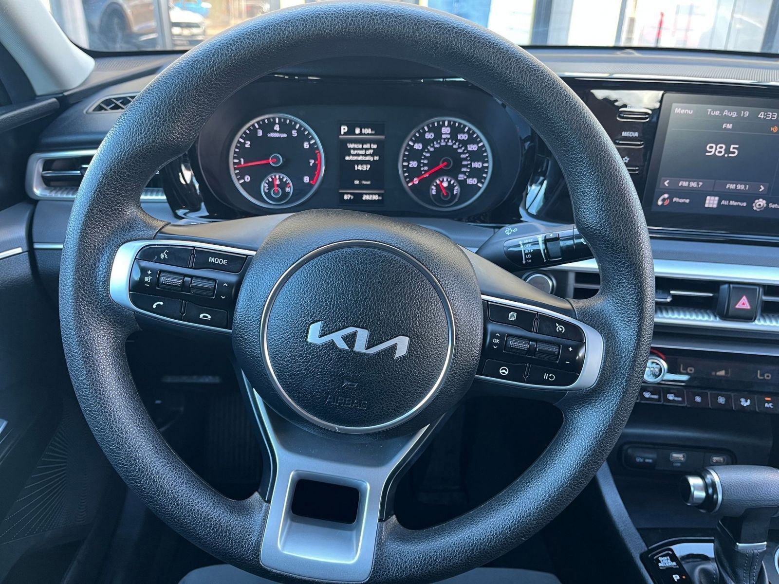 Thumbnail: 2023 Kia K5 - 25