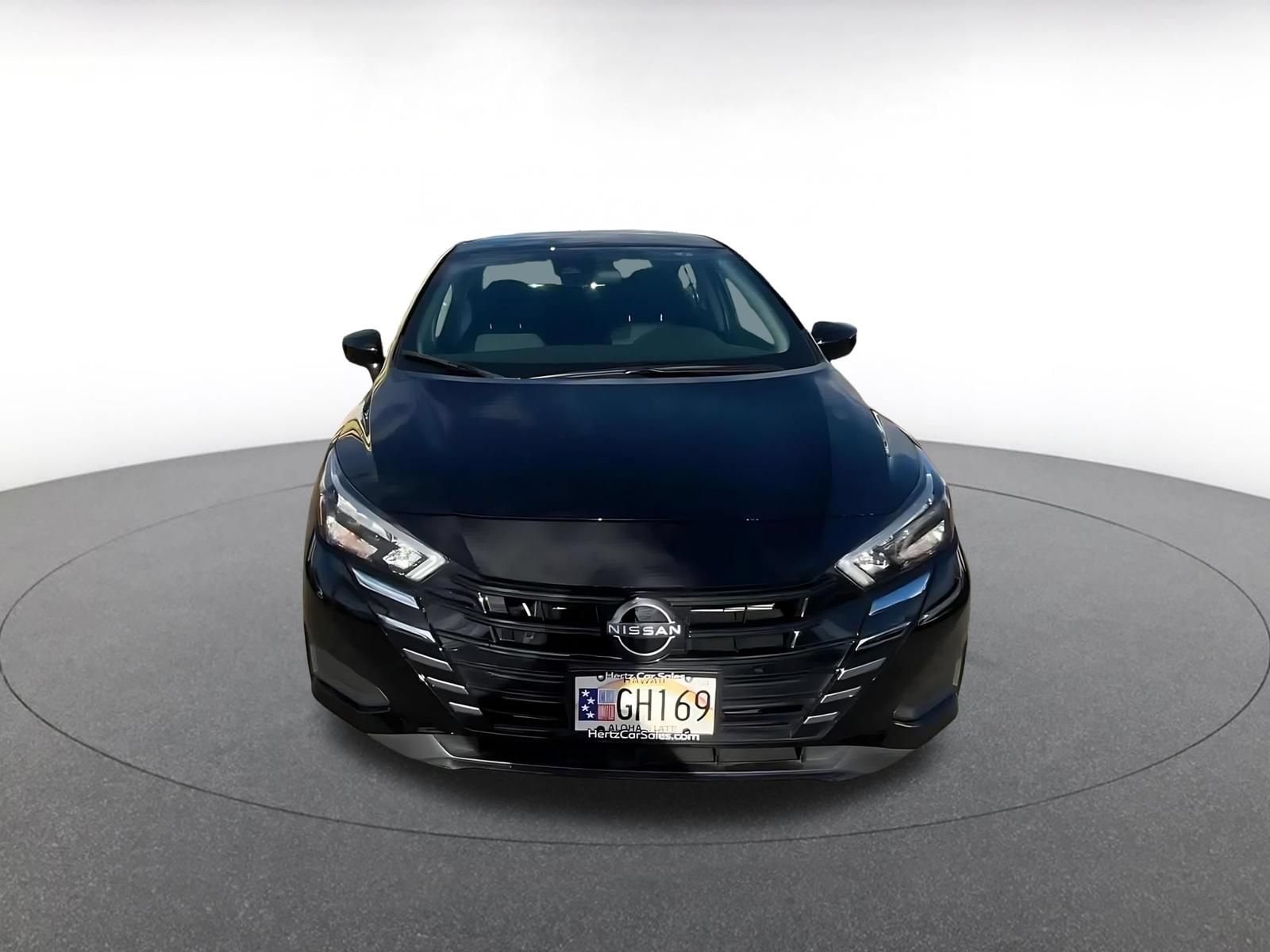 Thumbnail: 2025 Nissan Versa - 4