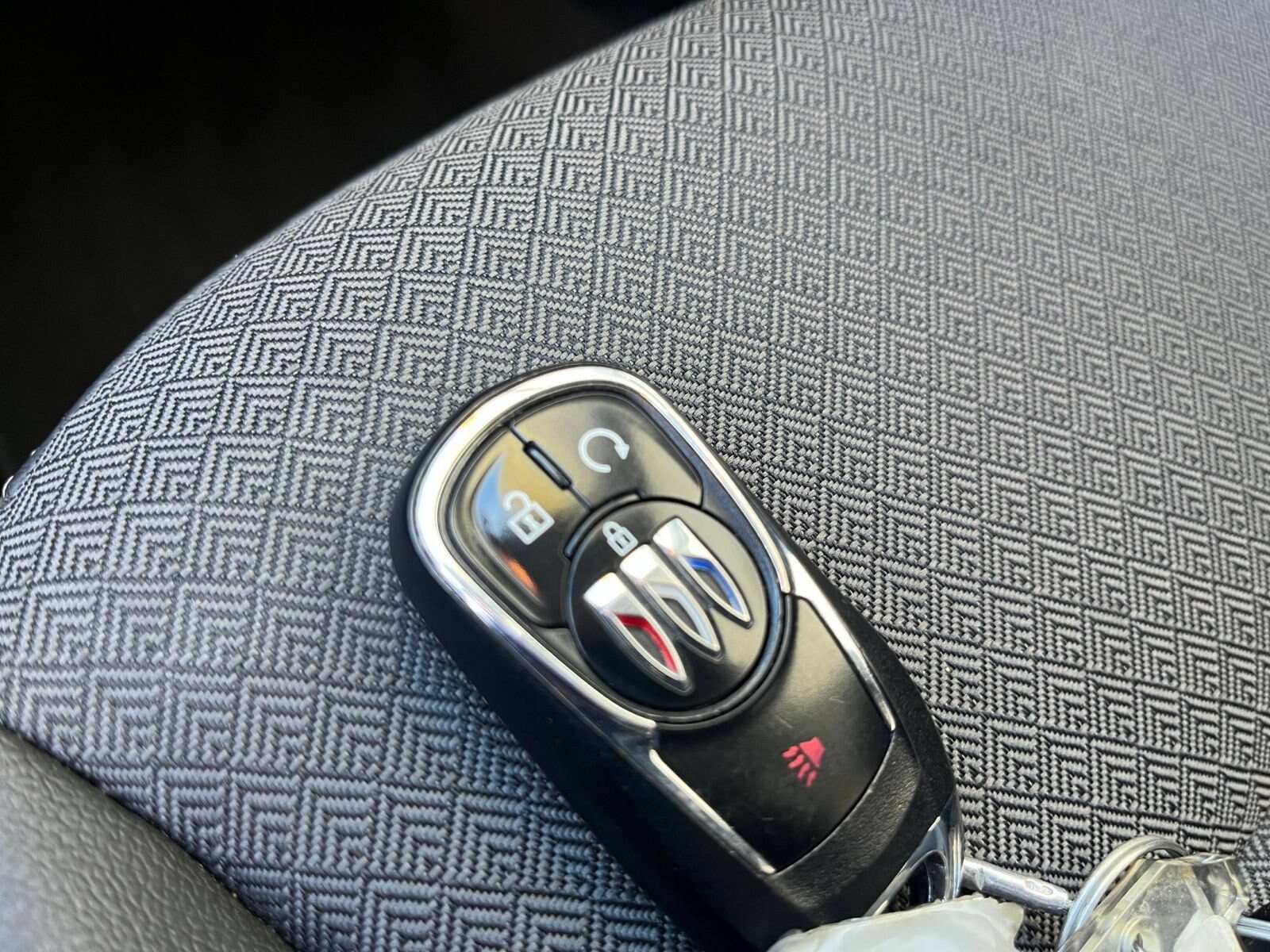 Thumbnail: 2025 Buick Encore GX - 21