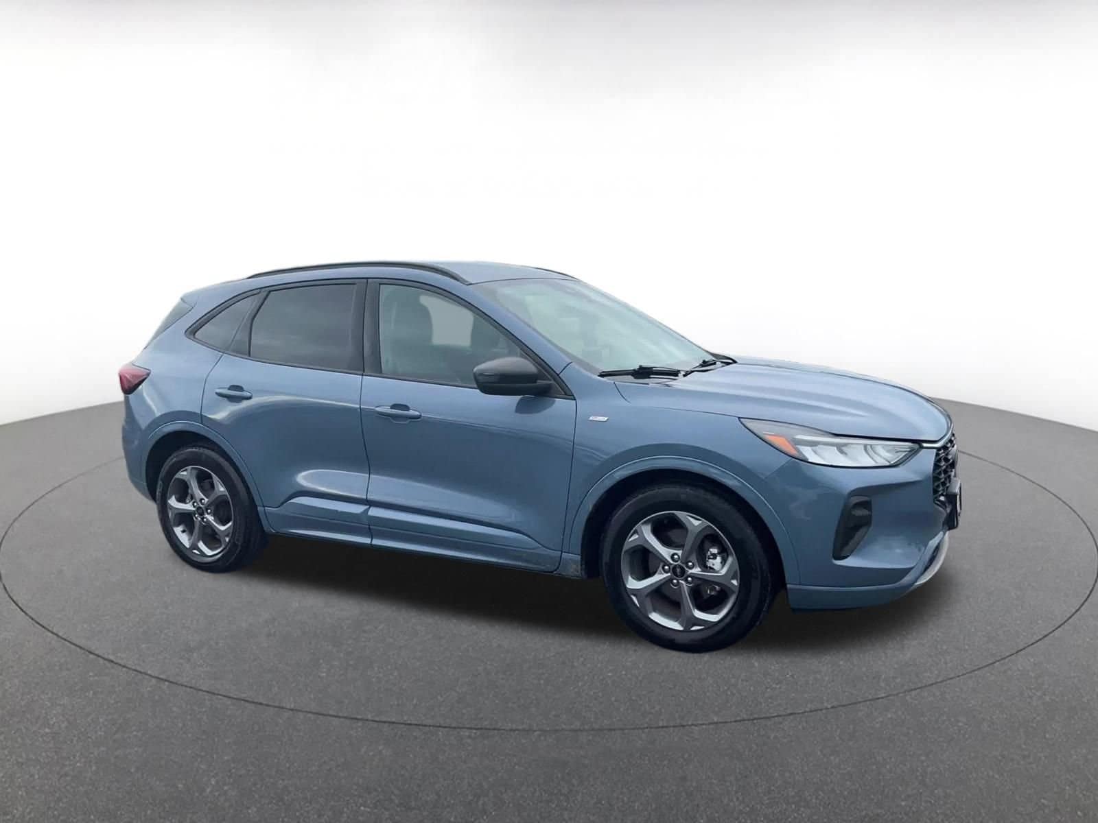 Thumbnail: 2023 Ford Escape - 2
