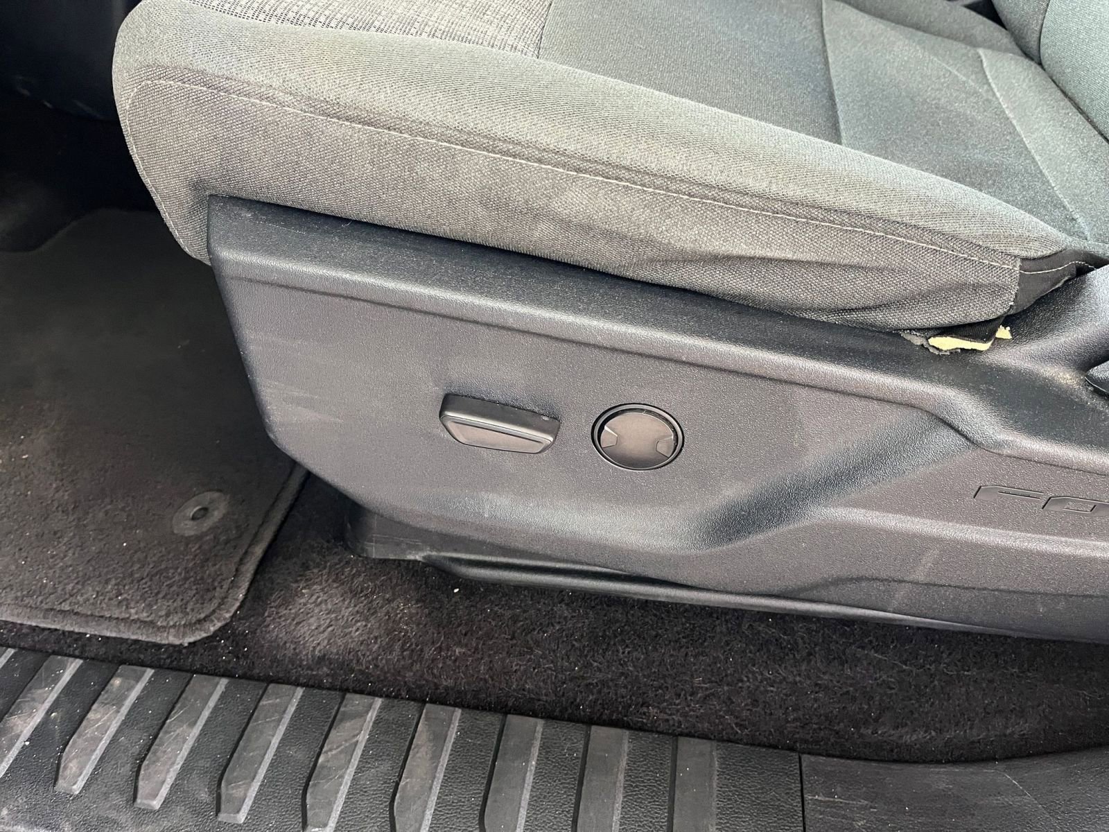 Thumbnail: 2023 Ford F-150 - 23