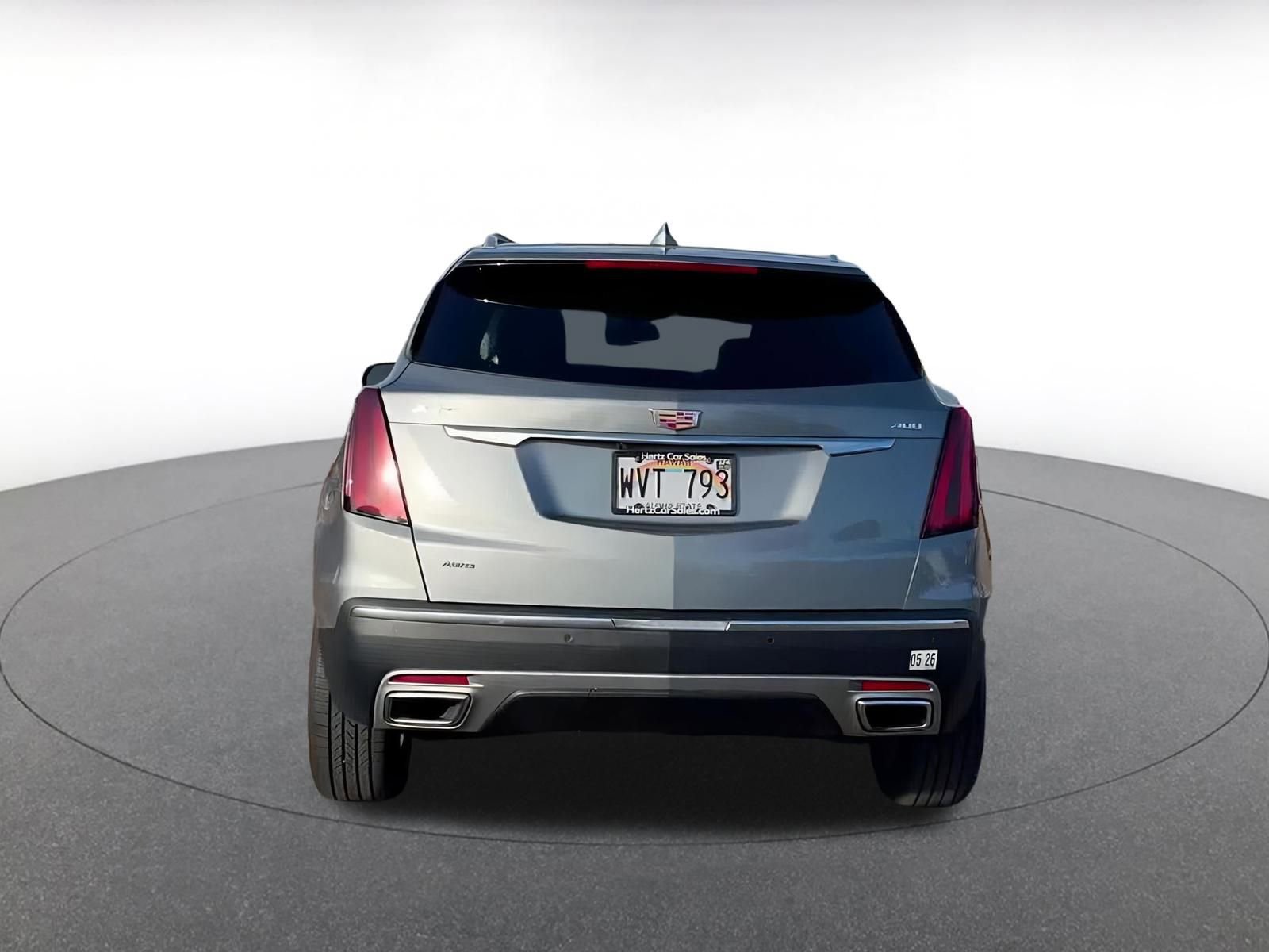 Thumbnail: 2023 Cadillac XT5 - 12