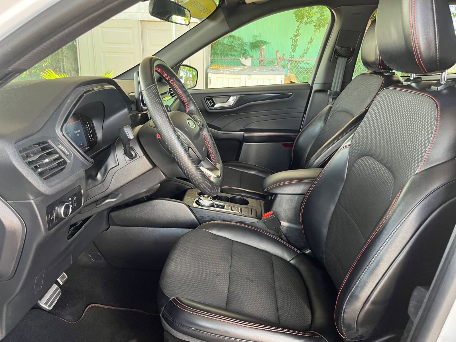 Thumbnail: 2023 Ford Escape - 27