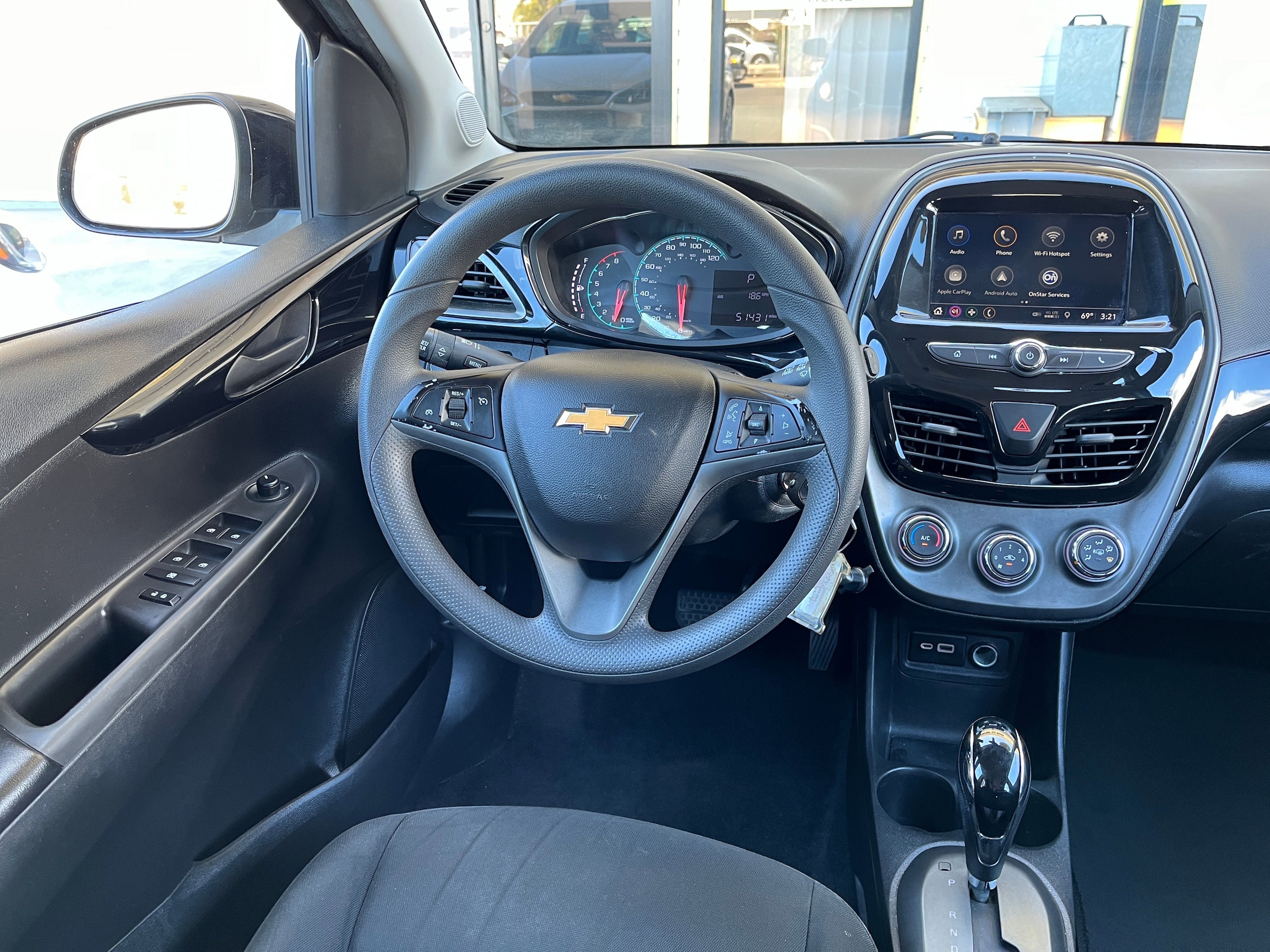 2020 Chevrolet Spark LT 32