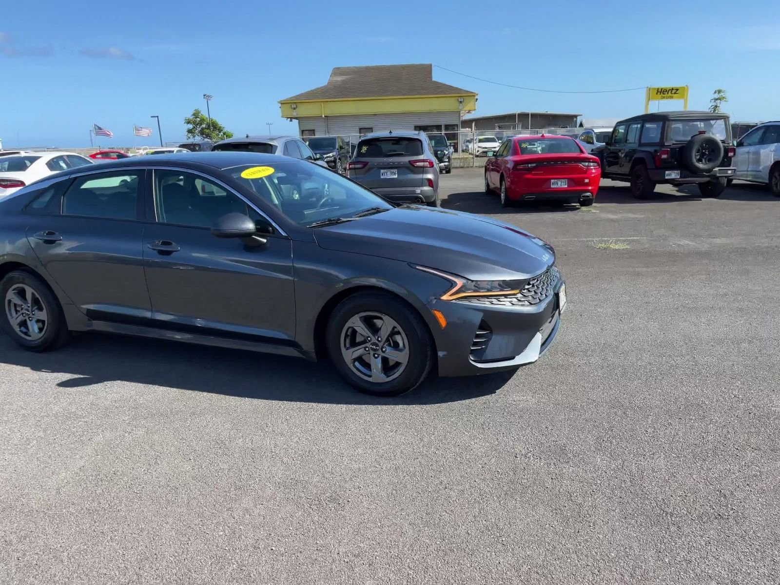 Thumbnail: 2023 Kia K5 - 2