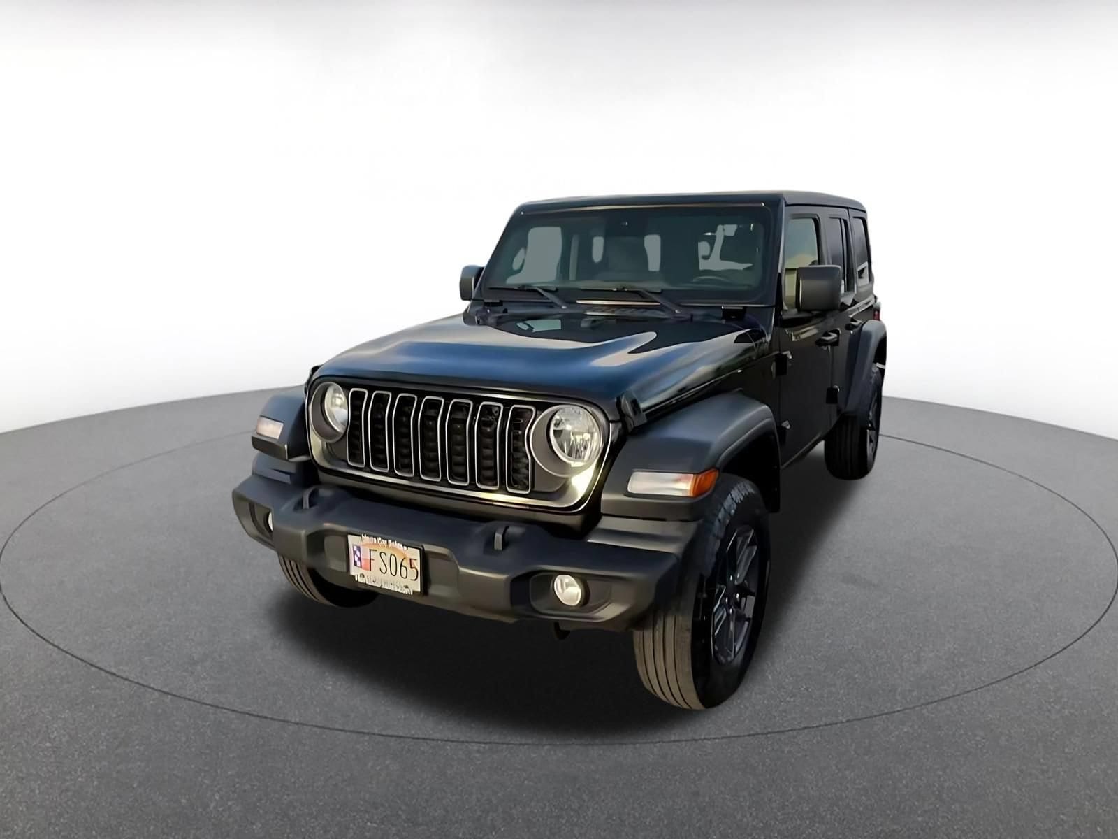 Thumbnail: 2025 Jeep Wrangler - 5