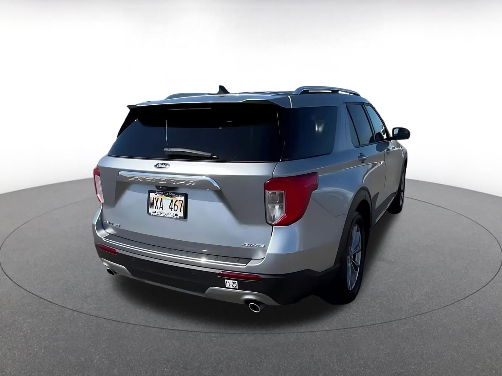 Thumbnail: 2023 Ford Explorer - 12