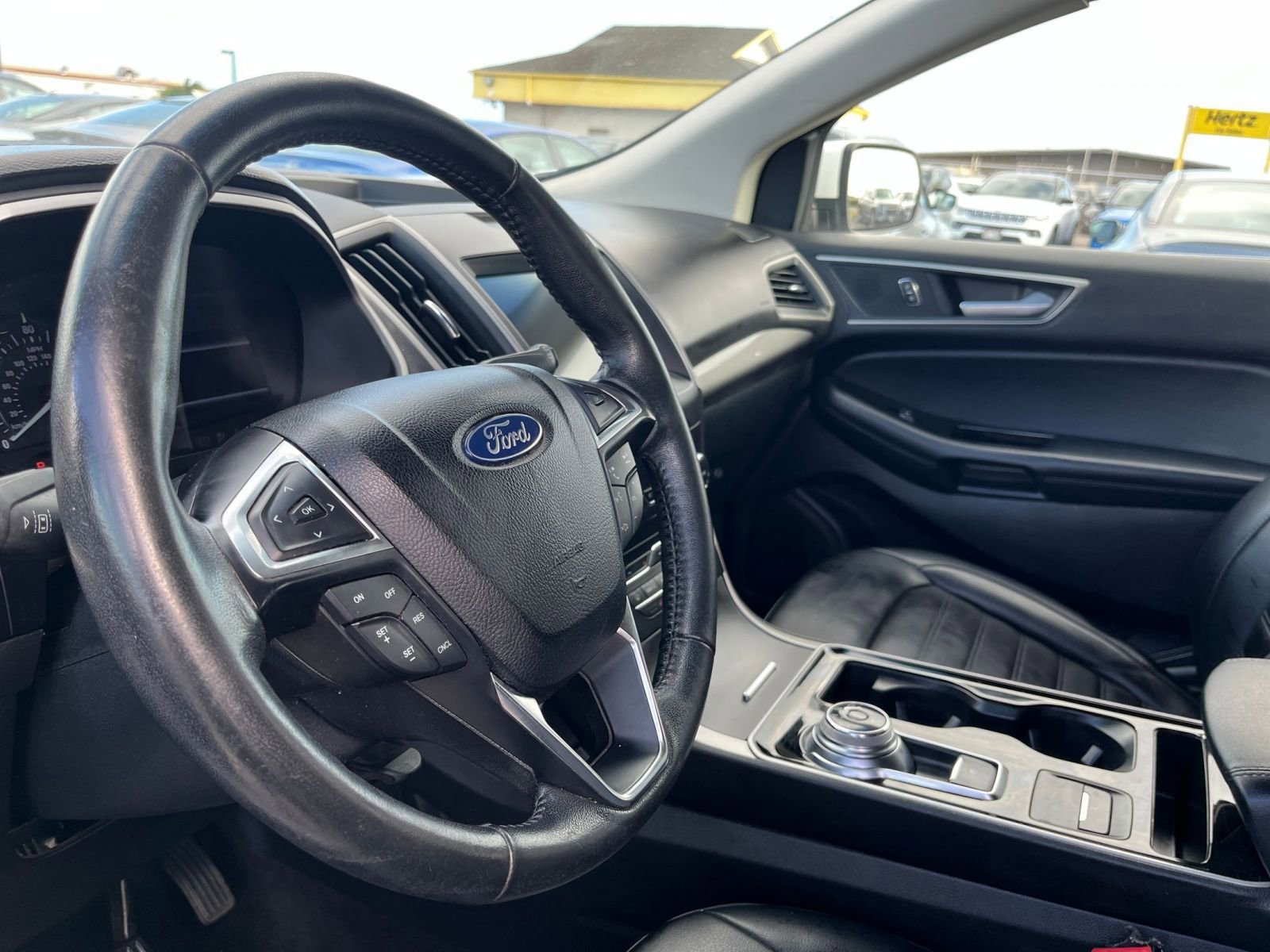 Thumbnail: 2020 Ford Edge - 34