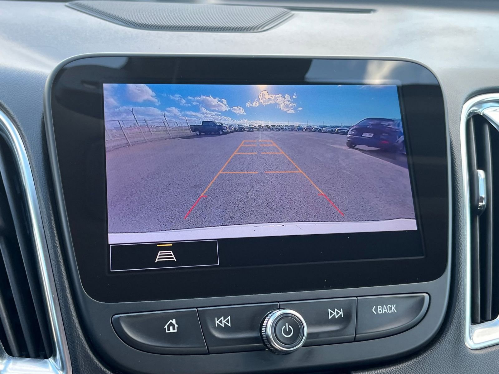 Thumbnail: 2024 Chevrolet Malibu - 24