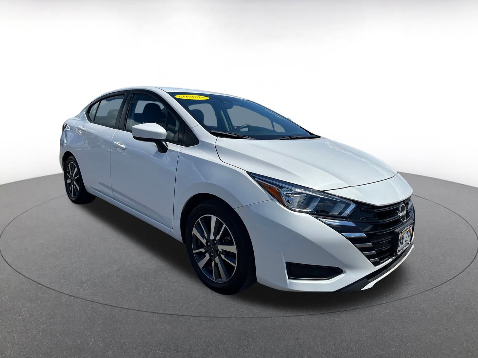 2023 Nissan Versa Sedan