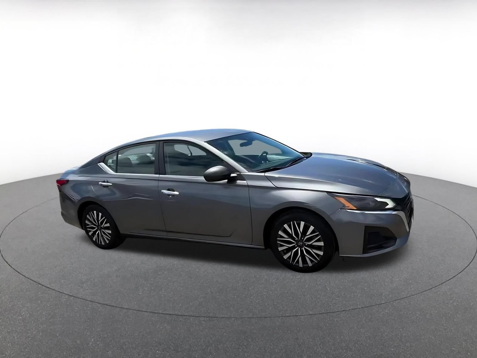 Thumbnail: 2023 Nissan Altima - 2