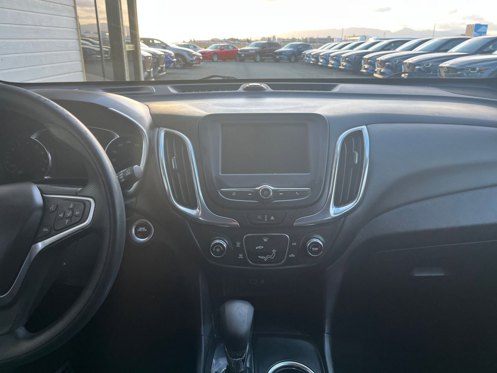 Thumbnail: 2023 Chevrolet Equinox - 17