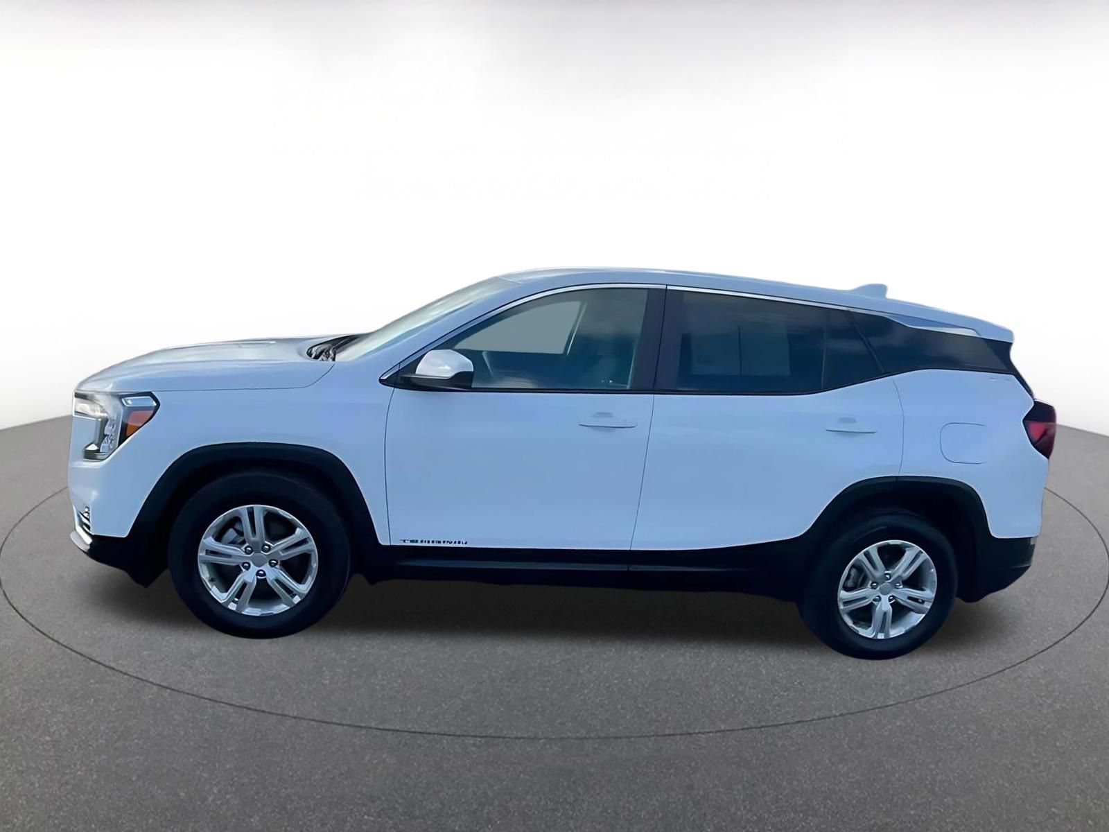 Thumbnail: 2024 GMC Terrain - 9