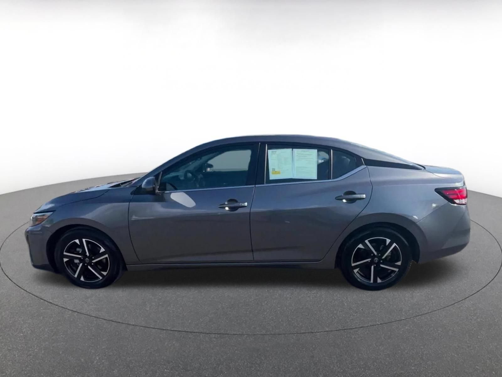 Thumbnail: 2025 Nissan Sentra - 9