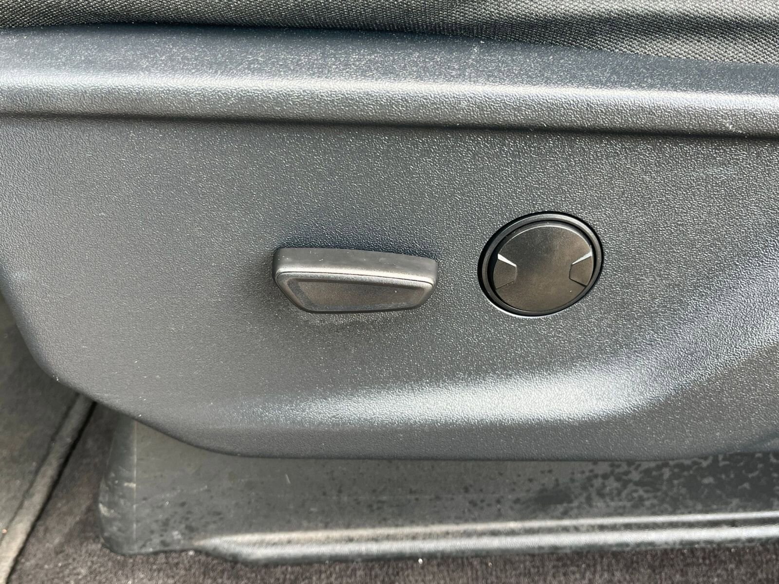 Thumbnail: 2023 Ford F-150 - 30