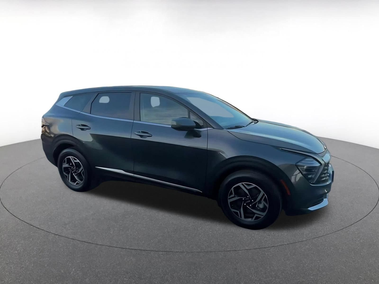 Thumbnail: 2025 Kia Sportage - 2