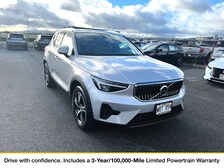 2024 Volvo XC40 B5 Core -
                  Honolulu, HI