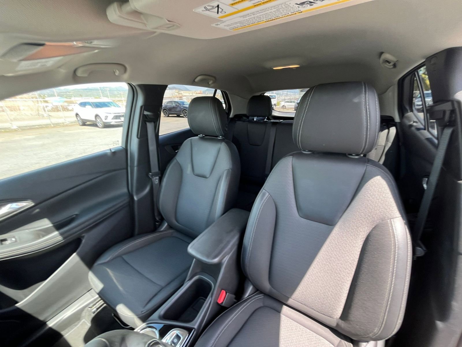 Thumbnail: 2025 Buick Encore GX - 35