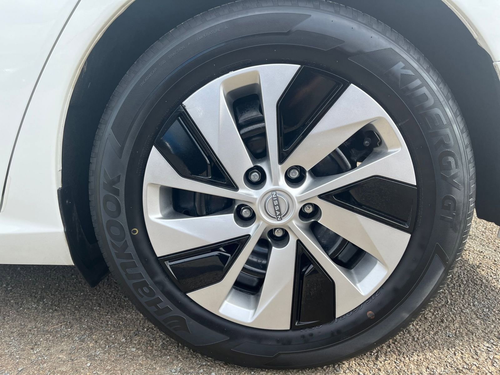 Thumbnail: 2023 Nissan Altima - 28