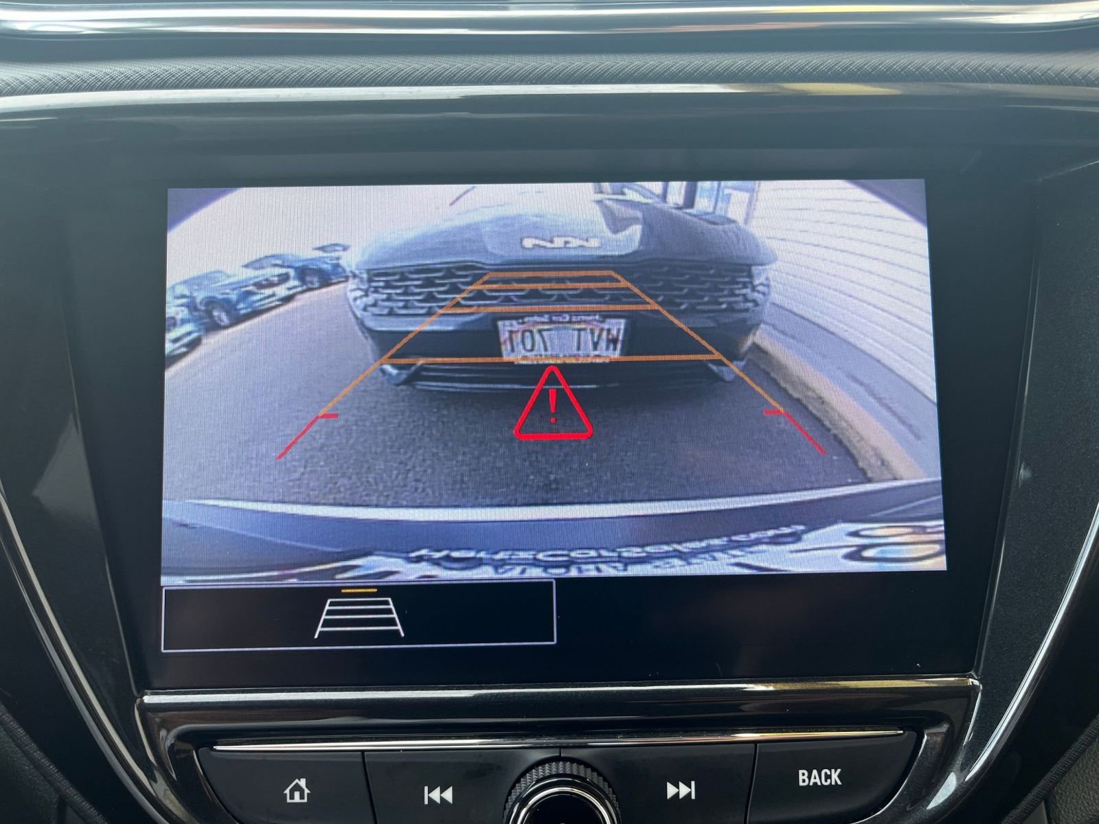 Thumbnail: 2023 Chevrolet TrailBlazer - 17