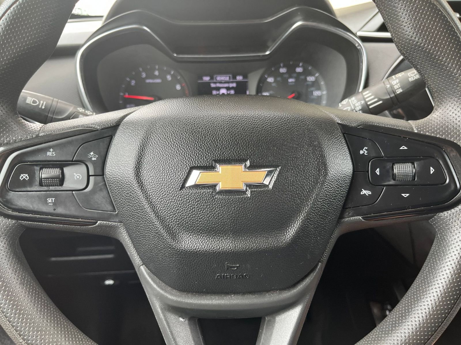 Thumbnail: 2023 Chevrolet TrailBlazer - 29