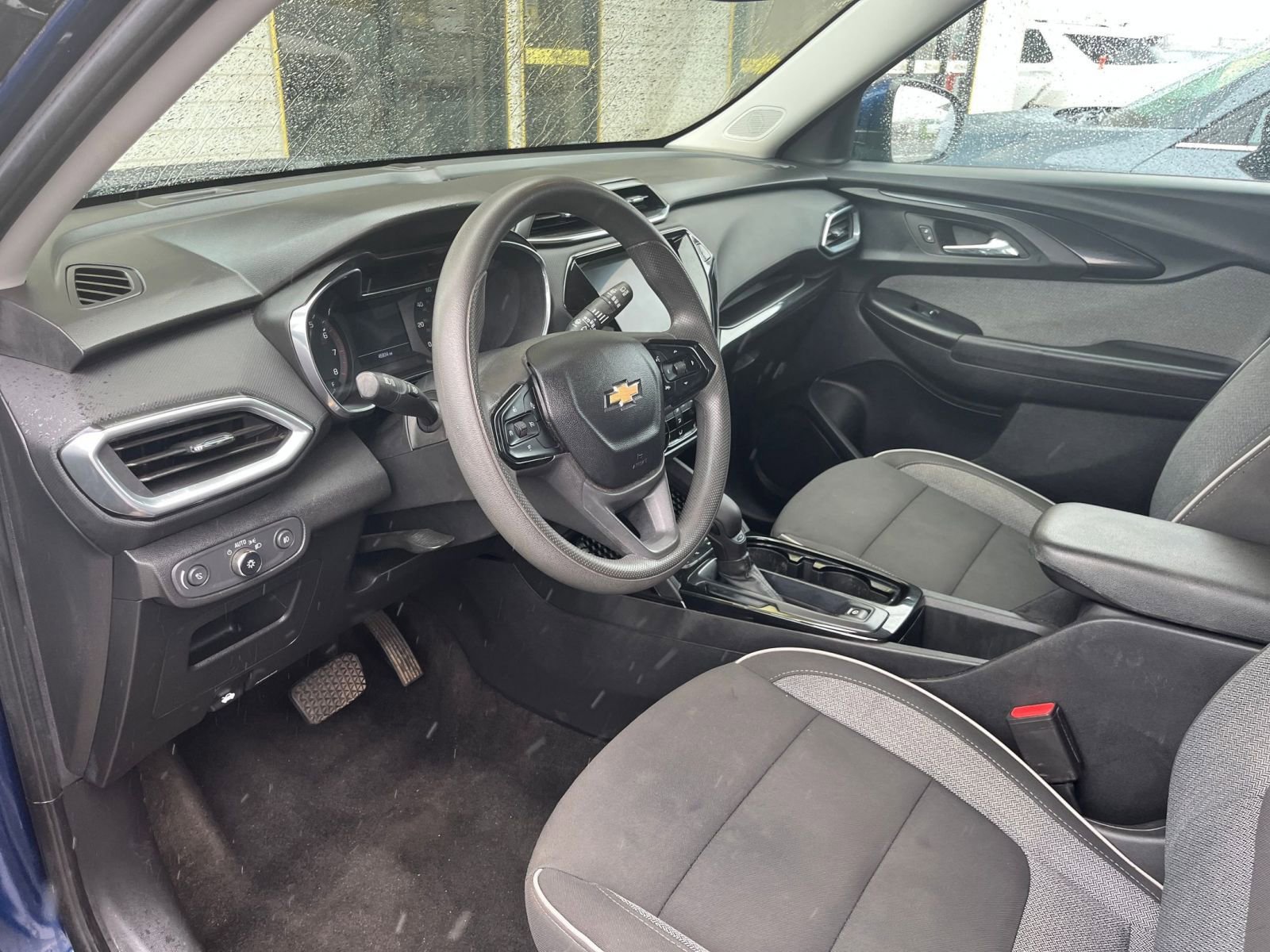 Thumbnail: 2023 Chevrolet TrailBlazer - 35