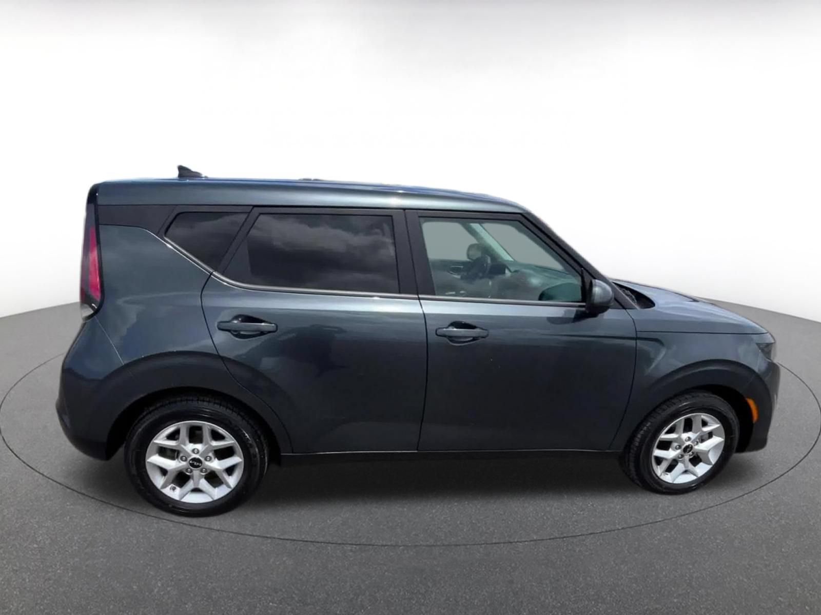 Thumbnail: 2025 Kia Soul - 16