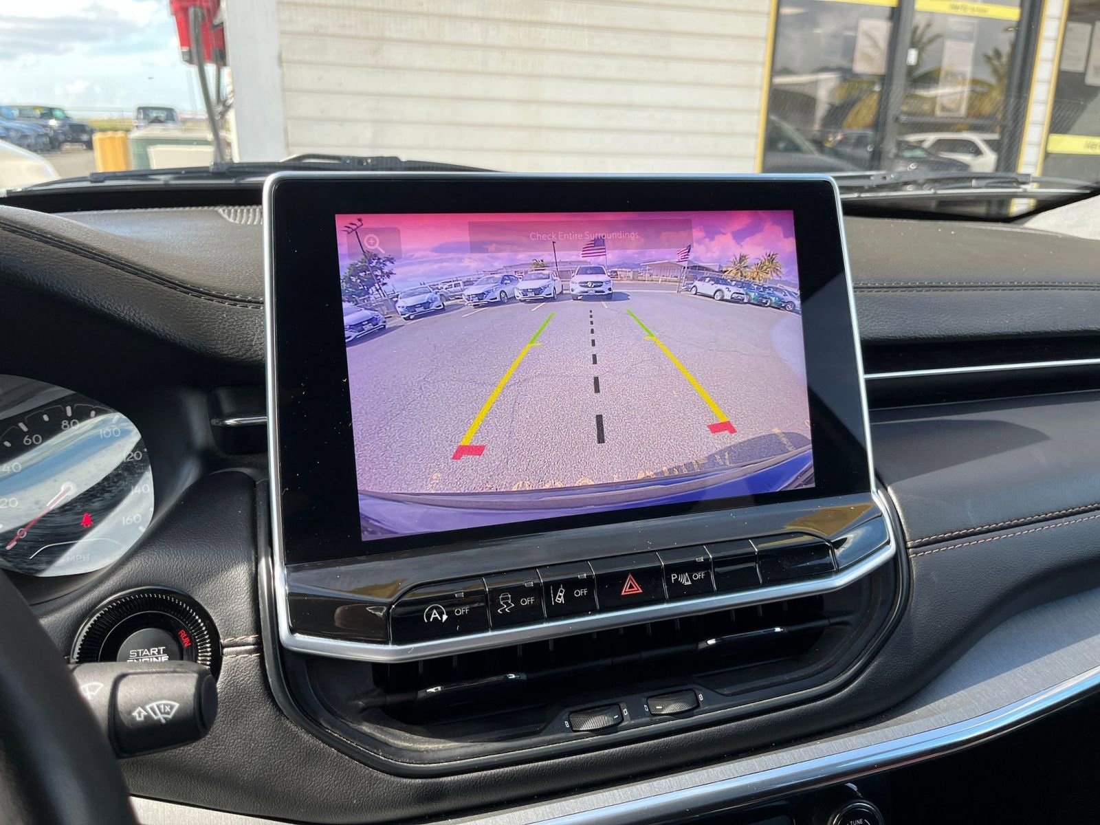 Thumbnail: 2023 Jeep Compass - 18